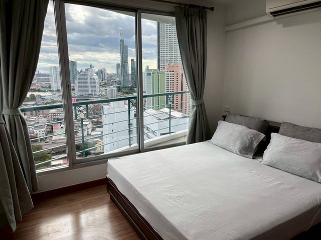 ให้เช่าคอนโด Sathorn House (สาทรเฮ้าส์) ขนาด 73 ตร.ม. ชั้น 18 ติด BTS สุรศักดิ์ เครื่องใช้ไฟฟ้าและเฟอร์นิเจอร์ครบ
