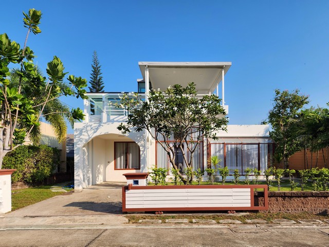 บ้าน คาซ่า ซีไซด์ พท. 80 ตาราง.วา 2 BR ใกล้ - ออกแบบสวยงาม เพชรบุรี