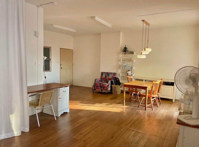 ขายคอนโด เตาปูน แมนชั่น ตึกซี ใกล้ mrt บางซื่อ 850 m ห้องใหญ่ 54 ตร.ม